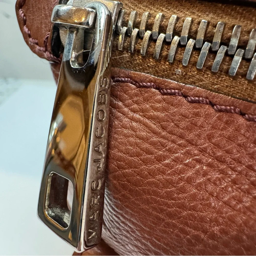 Marc Jacob’s Brown Leather Women's Bag - Picture 8 of 12